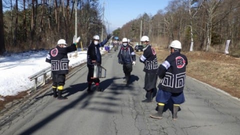 トレーラー運搬による山出し祭 朝礼